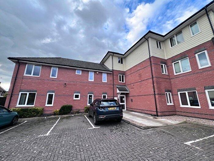 2 Bedroom Apartment To Rent In Knightsyard Court, Long Eaton, NG10