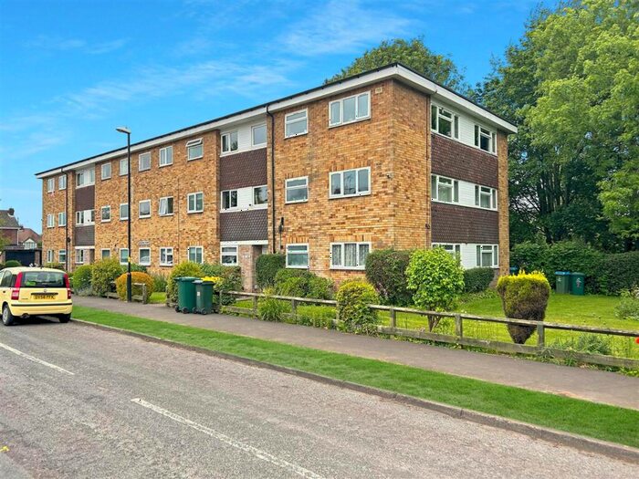 2 Bedroom Flat To Rent In New Road, Church Court New Road, CV6