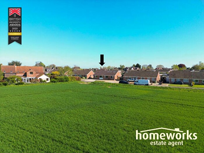 2 Bedroom Semi-Detached Bungalow For Sale In Back Lane, Mattishall, Dereham, NR20