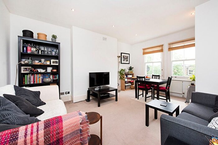 2 Bedroom Flat To Rent In Goldhurst Terrace, South Hampstead, NW6