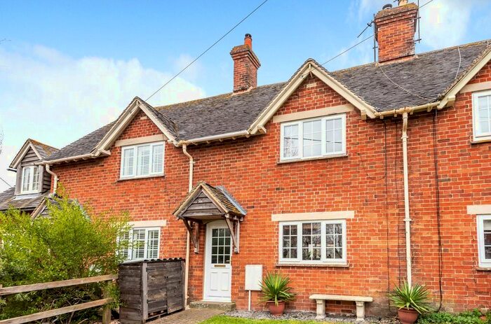 2 Bedroom Terraced House For Sale In Watery Lane, Sparsholt, Oxon, OX12