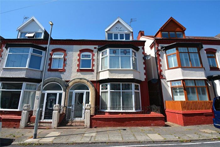 4 Bedroom Semi-Detached House For Sale In Kinnaird Road, Wallasey, Wirral, CH45