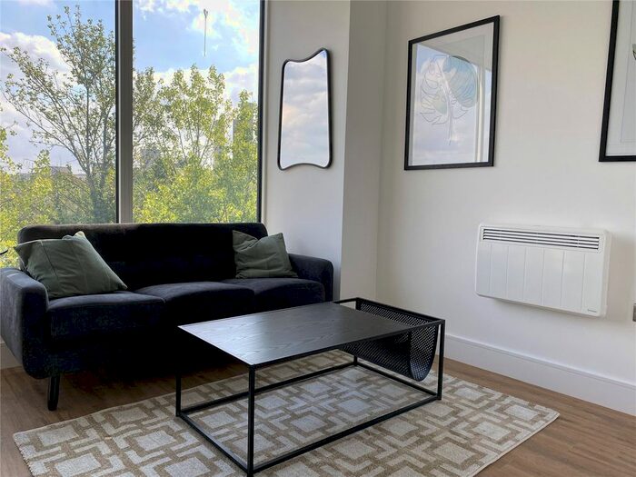 1 Bedroom Flat To Rent In Westgate House, Ealing, W5