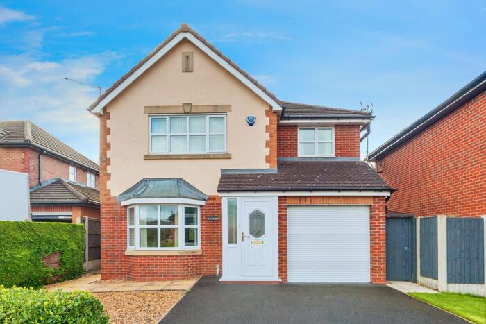 3 Bedroom Detached House For Sale In Rhuddlan Road, Acrefair, Wrexham, LL14