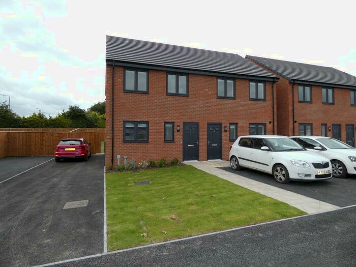 3 Bedroom Semi-Detached House To Rent In Encore Road, Clay Cross, S45