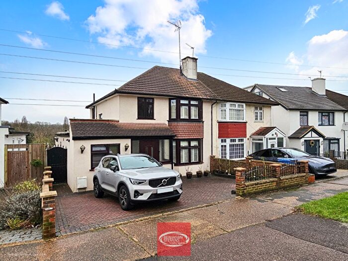 5 Bedroom Semi-Detached House For Sale In Sullivan Way, Elstree, Borehamwood, Hertfordshire, WD6