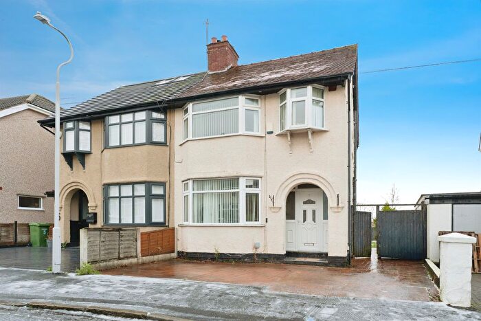 3 Bedroom Semi-Detached House For Sale In Gorseyville Crescent, Wirral, CH63