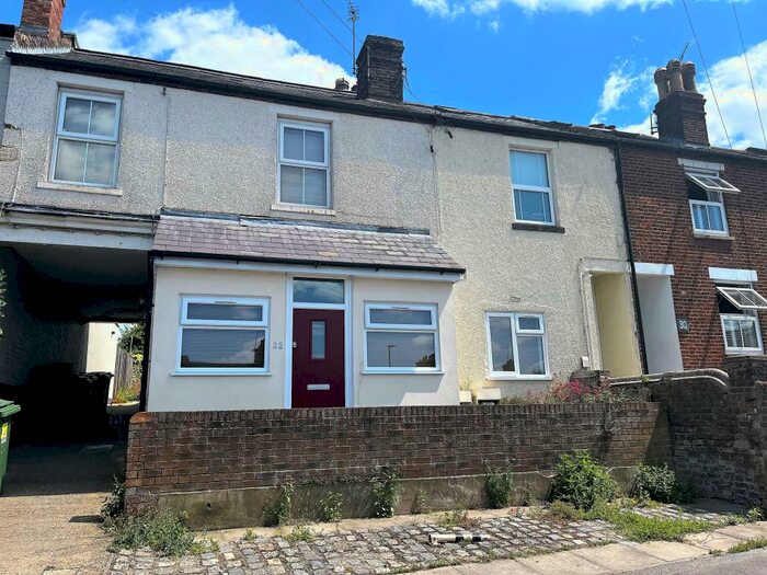 1 Bedroom Flat To Rent In Wingrave Road, Tring, HP23