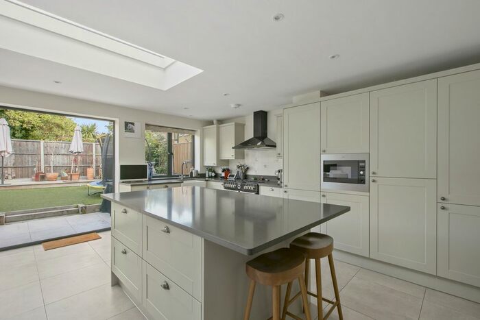 4 Bedroom Terraced House To Rent In Swaby Road, London, SW18