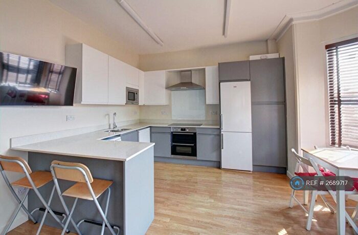 5 Bedroom Flat To Rent In Avenue Road, Southampton, SO14