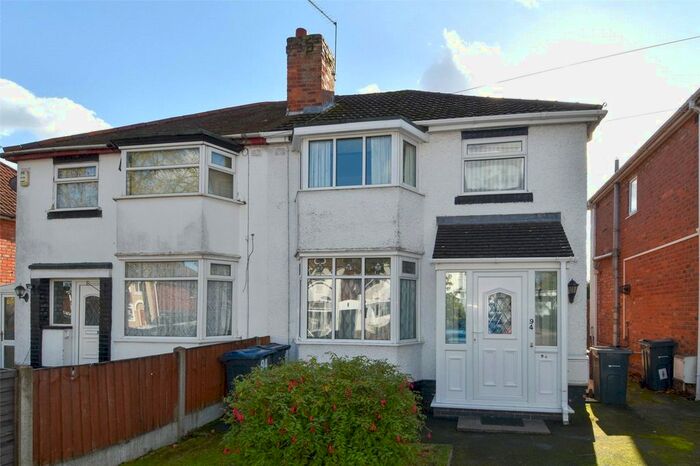 3 Bedroom Semi-Detached House To Rent In Moorpark Road, Birmingham, West Midlands, B31