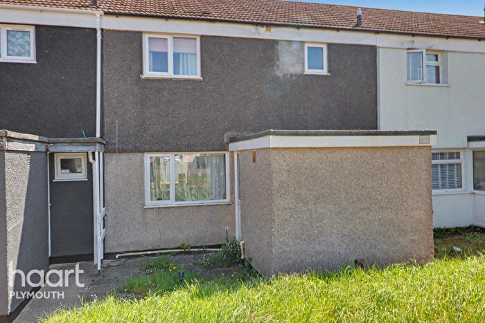 3 Bedroom Terraced House For Sale In Braunton Walk, Plymouth, PL6