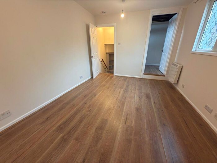 1 Bedroom Property To Rent In Stoke Road, Gosport, PO12