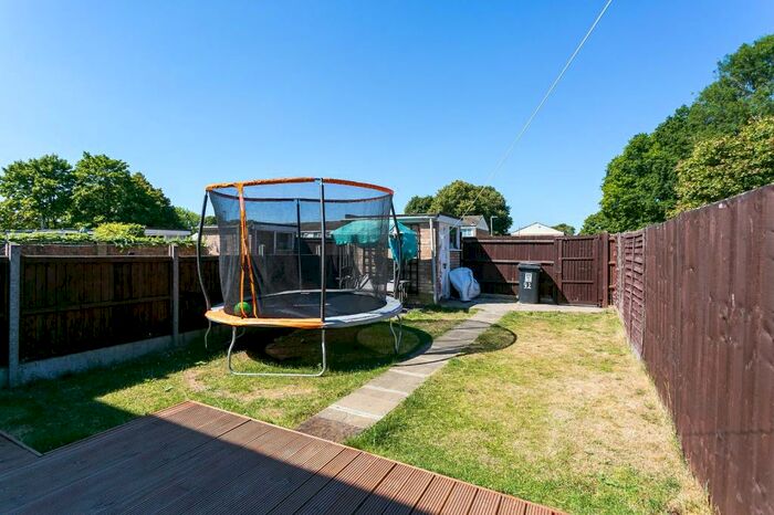 3 Bedroom Terraced House To Rent In Crawley Drive, Hemel Hempstead, HP2