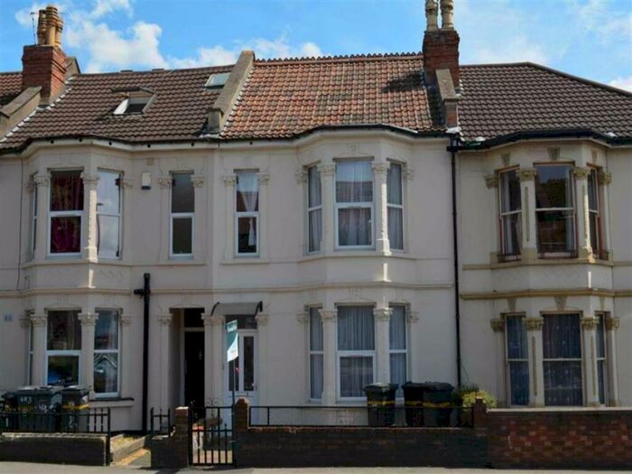 5 Bedroom Terraced House To Rent In Gloucester Road, Horfield, Bristol, BS7