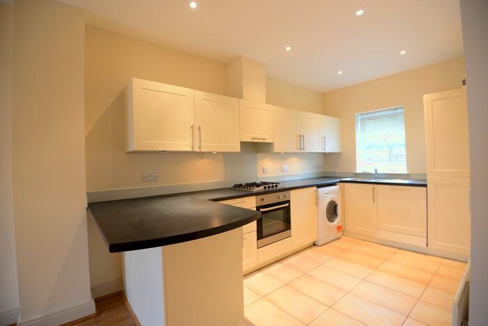 4 Bedroom Terraced House To Rent In Beaumont Drive, Worcester Park, KT4