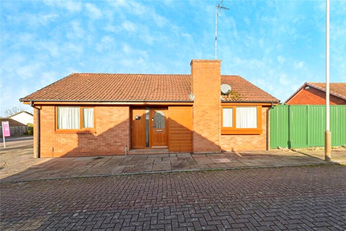 2 Bedroom Bungalow For Sale In Osprey Road, Leicester, Leicestershire, LE4