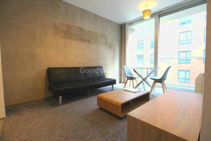1 Bedroom Apartment To Rent In Timber Wharf, Worsley Street, Castlefield, M15