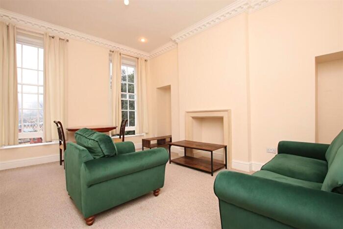 1 Bedroom Flat To Rent In Bladud Buildings, Bath, BA1