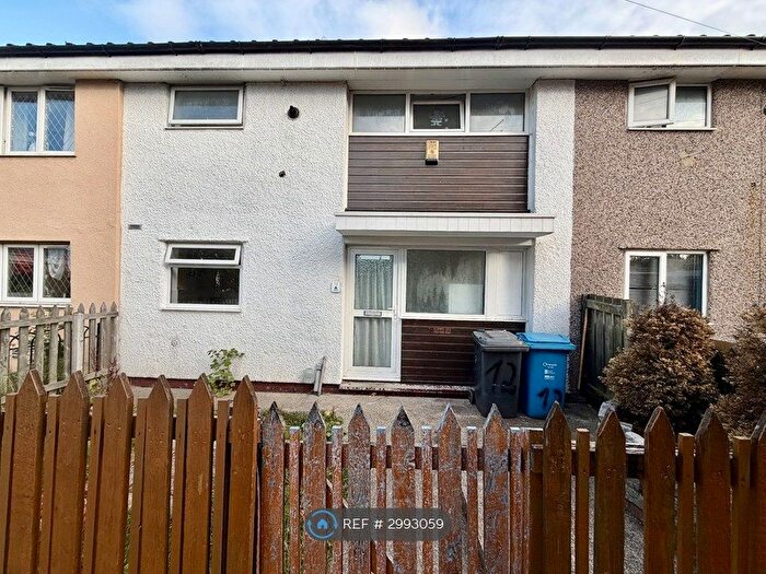 3 Bedroom Terraced House To Rent In Upavon Garth, Hull, HU7