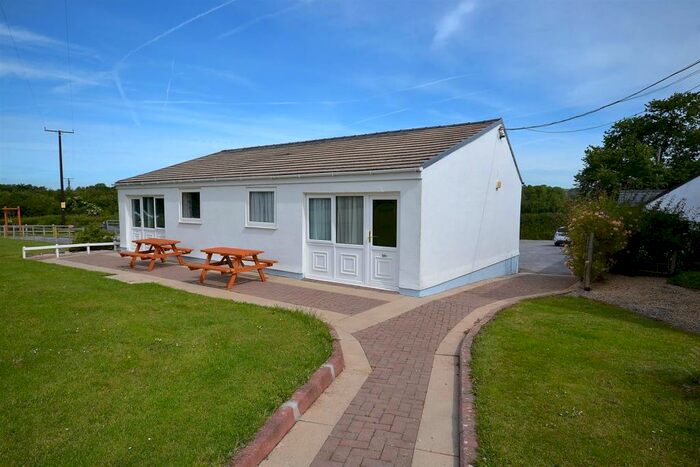 2 Bedroom Chalet For Sale In Coastlands, Manorbier, Tenby, SA70