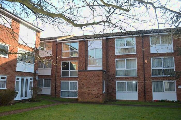 1 Bedroom Flat To Rent In Epping Green, Hemel Hempstead, HP2