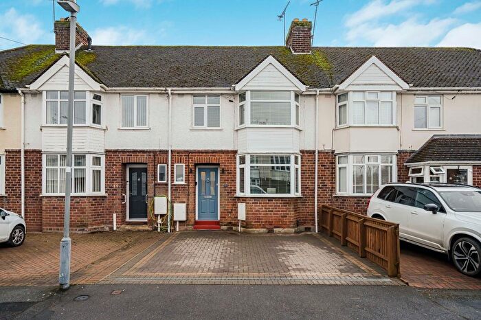 3 Bedroom Terraced House For Sale In Taylor Avenue, Leamington Spa, Warwickshire, CV32
