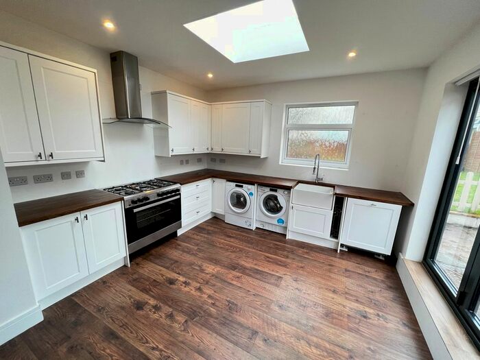 4 Bedroom Semi-Detached House To Rent In Duke Street, Penn Fields, Wolverhampton, WV3