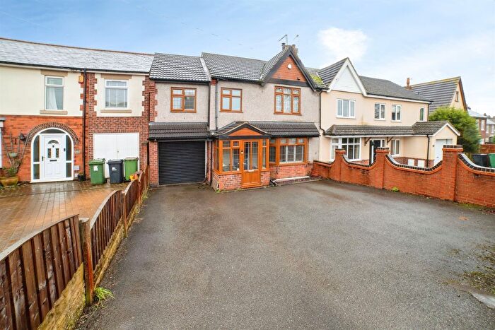 4 Bedroom Semi-Detached House For Sale In Heanor Road, Smalley, Ilkeston, DE7