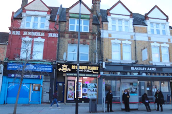 2 Bedroom Flat To Rent In A Station Road, London, E12