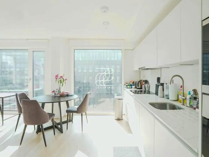 1 Bedroom Flat To Rent In Jefferson Court, London, N1