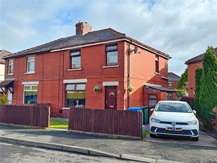 3 Bedroom Semi-Detached House For Sale In Mayfield Avenue, Haslingden, Rossendale, BB4