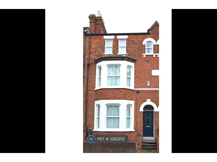 7 Bedroom Terraced House To Rent In Iffley Road, Oxford, OX4