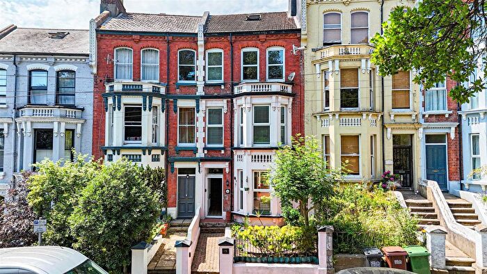 4 Bedroom Terraced House For Sale In Linton Crescent, Hastings, TN34