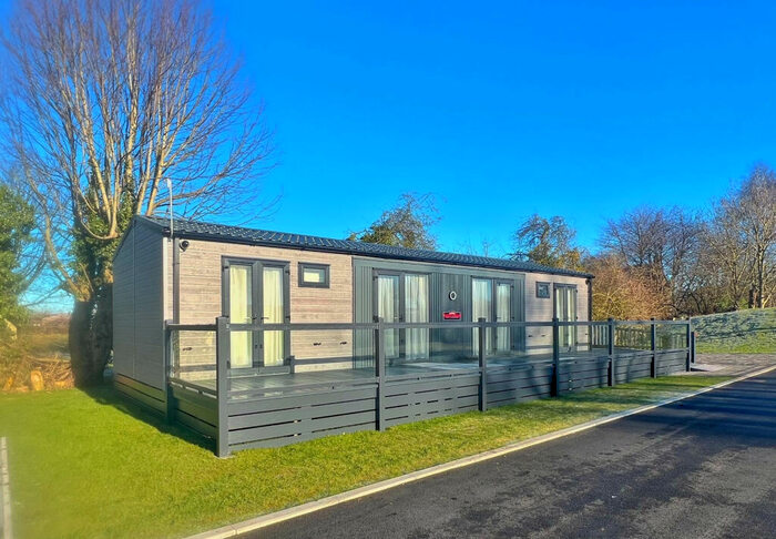2 Bedroom Park Home For Sale In Carnaby Langham Lodge, Lytham Edge Lodge Park, Bank Lane, Warton, Preston, Lancashire, PR4