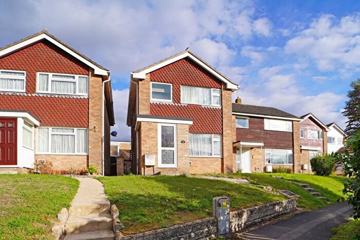 3 Bedroom Detached House For Sale In Windrush, Highworth, Swindon, SN6