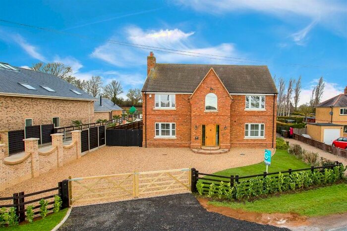 6 Bedroom Detached House For Sale In Orlingbury Road, Isham, NN14