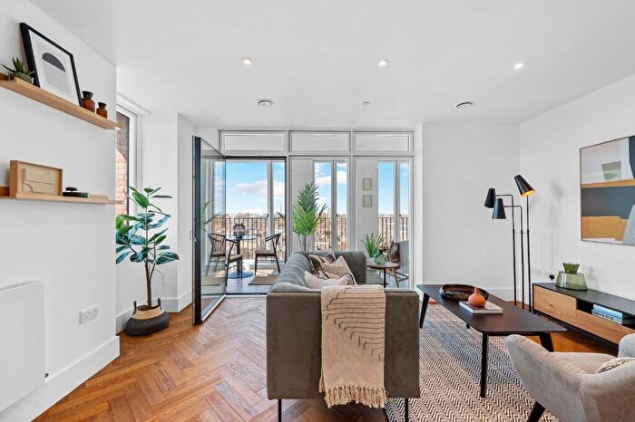 1 Bedroom Flat To Rent In Kindred House, Scarbrook Road, Croydon, London, CR0