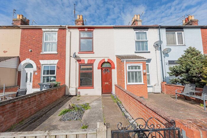 3 Bedroom Terraced House For Sale In Arundel Road, Great Yarmouth, NR30