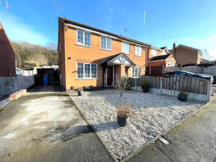 3 Bedroom Semi-Detached House To Rent In Ash Holt Drive, Gateford, Worksop, S81