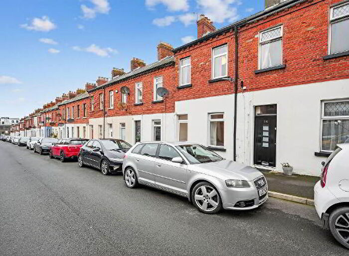 2 Bedroom Mid Terraced House For Sale In Trevor Street, Holywood, BT18