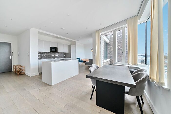 2 Bedroom Flat To Rent In New Tannery Way, Bermondsey, SE1