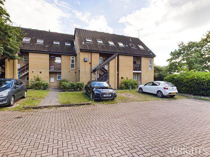 1 Bedroom Maisonette To Rent In The Paddocks, Welwyn Garden City, AL7
