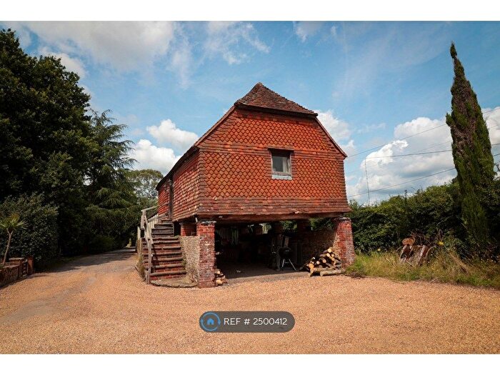 1 Bedroom Detached House To Rent In Thorncombe Street, Bramley Guildford, GU5