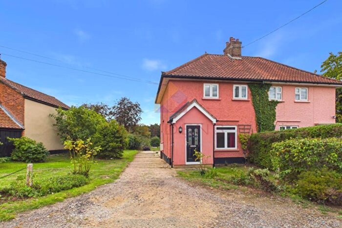 3 Bedroom Semi Detached House For Sale In White Street Green, CO10