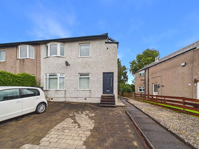 2 Bedroom Flat For Sale In Ashcroft Drive, Croftfoot, Glasgow, G44