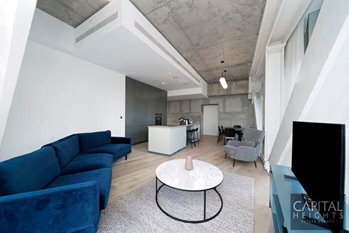 2 Bedroom Flat To Rent In Manhattan Loft Gardens, International Way, London, E20