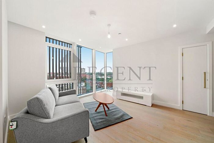 2 Bedroom Apartment To Rent In Grand Central Apartments, Brill Place, NW1