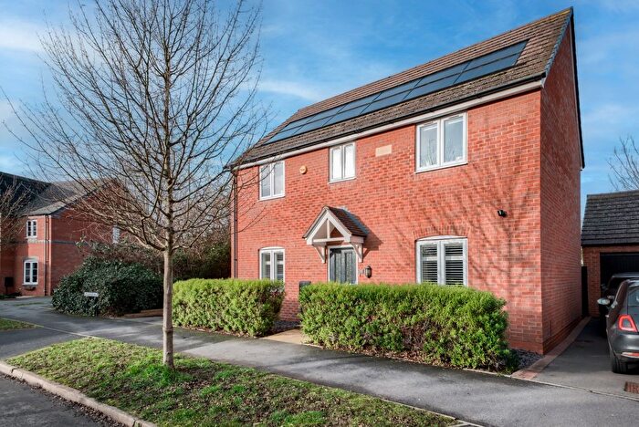 4 Bedroom Detached House For Sale In Grantham Road, Wellesbourne, CV35