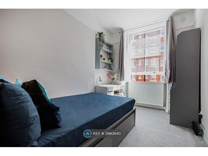 2 Bedroom Flat To Rent In Tavistock, London, WC1H